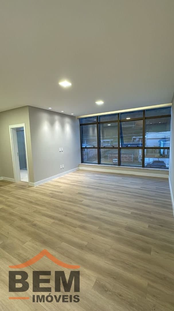 Casa para Venda com 3 quartos e 240m² no bairro Barra, em Balneário Camboriú