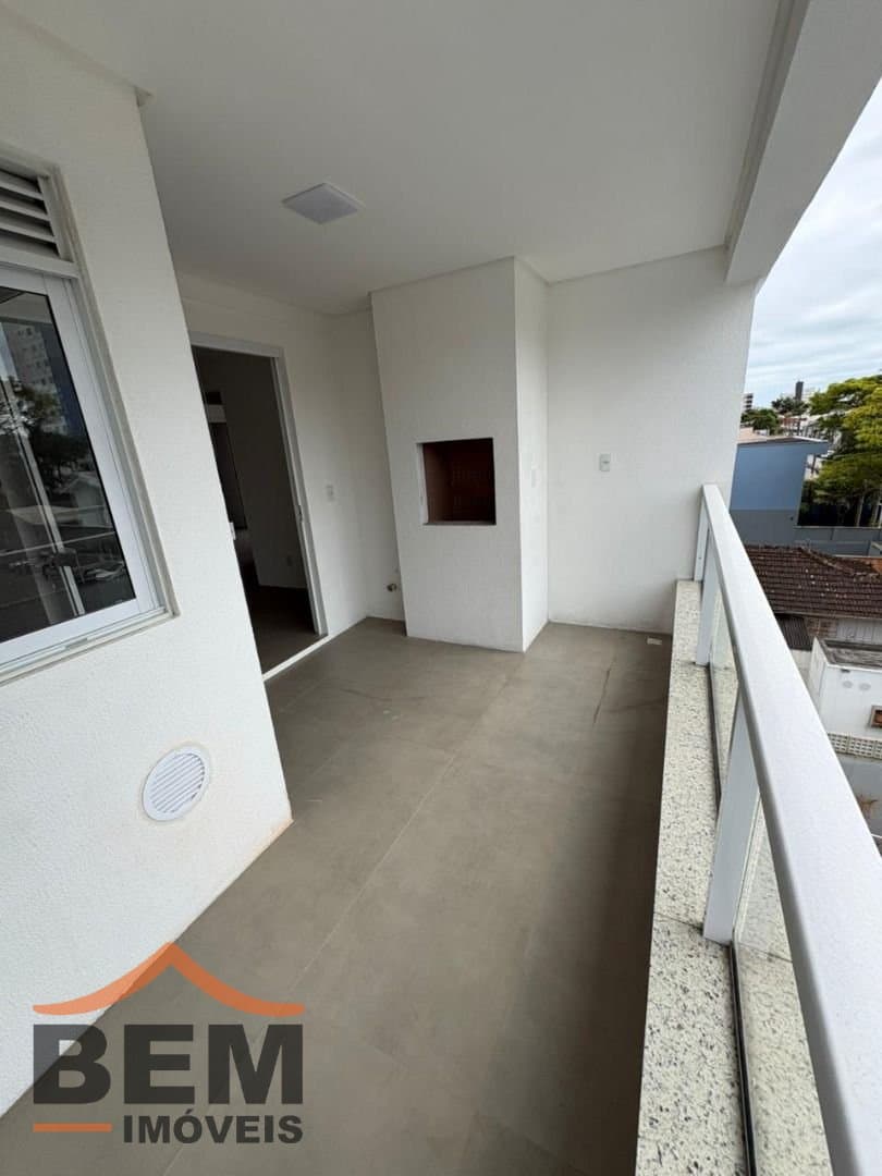 Apartamento para Venda com 3 quartos no bairro Vila Operária, em Itajaí