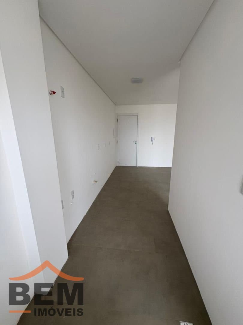 Apartamento para Venda com 2 quartos no bairro Vila Operária, em Itajaí
