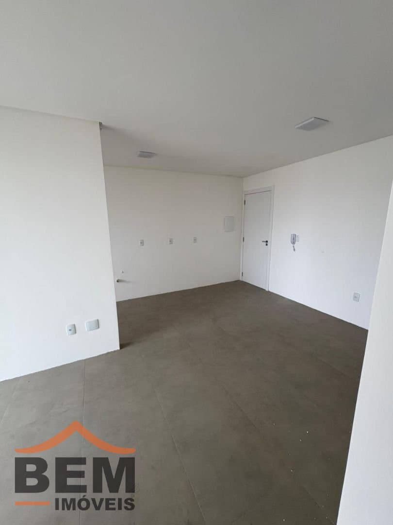 Apartamento para Venda com 2 quartos no bairro Vila Operária, em Itajaí