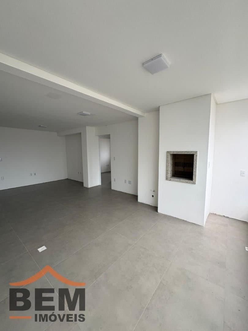 Apartamento para Venda com 2 quartos no bairro Vila Operária, em Itajaí