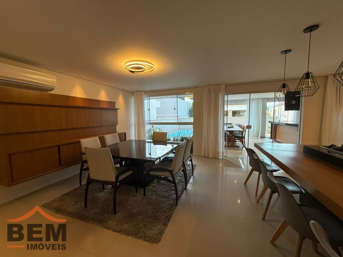 Casa para Venda com 4 quartos e 140m² no bairro Centro, em Itajaí