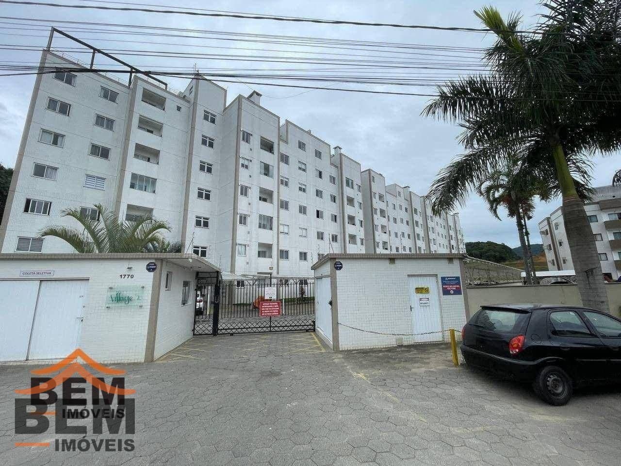 Apartamento para Locação com 2 quartos e 69m² no bairro Várzea do Ranchinho, em Camboriú: 01- FACHADA 