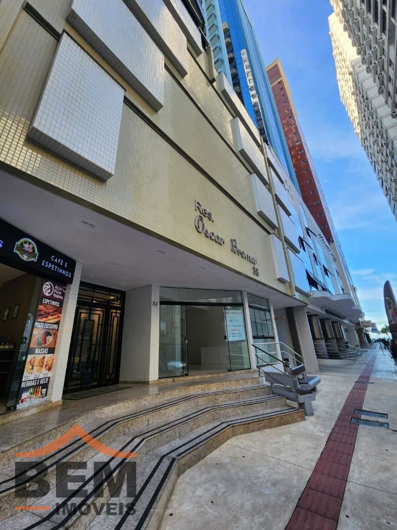 Salas/Conjuntos para Venda com 72m² no bairro Centro, em Balneário Camboriú