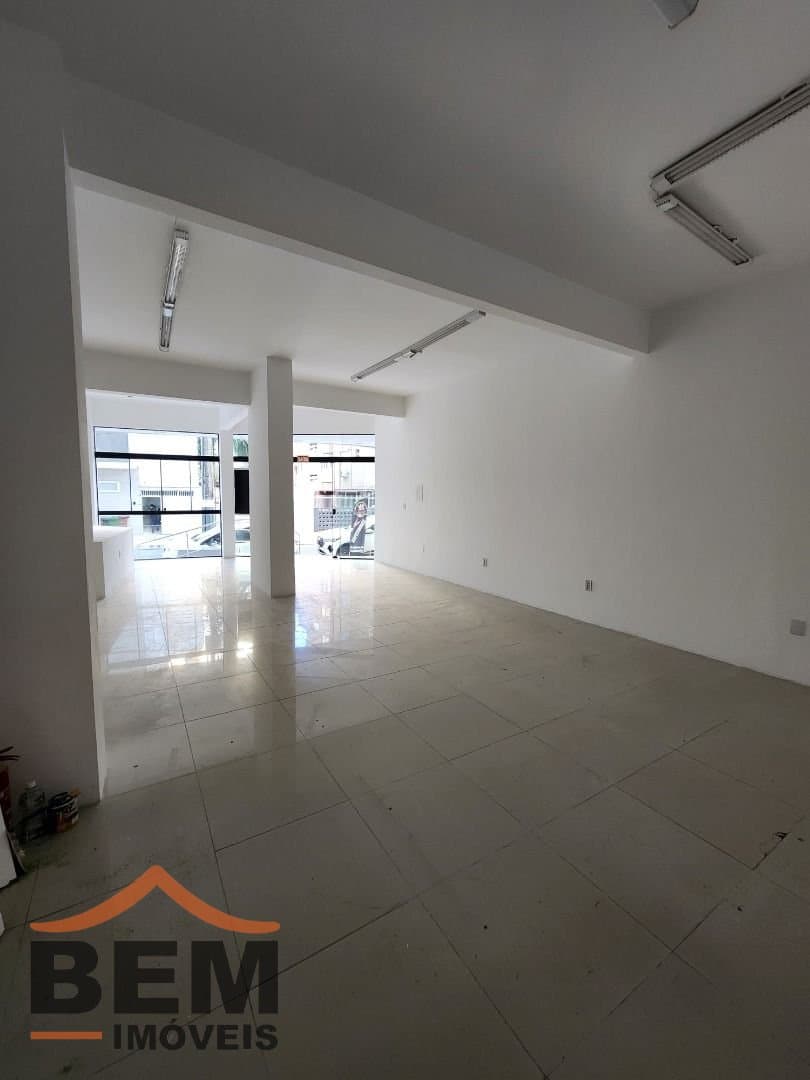 Salas/Conjuntos para Venda com 72m² no bairro Centro, em Balneário Camboriú