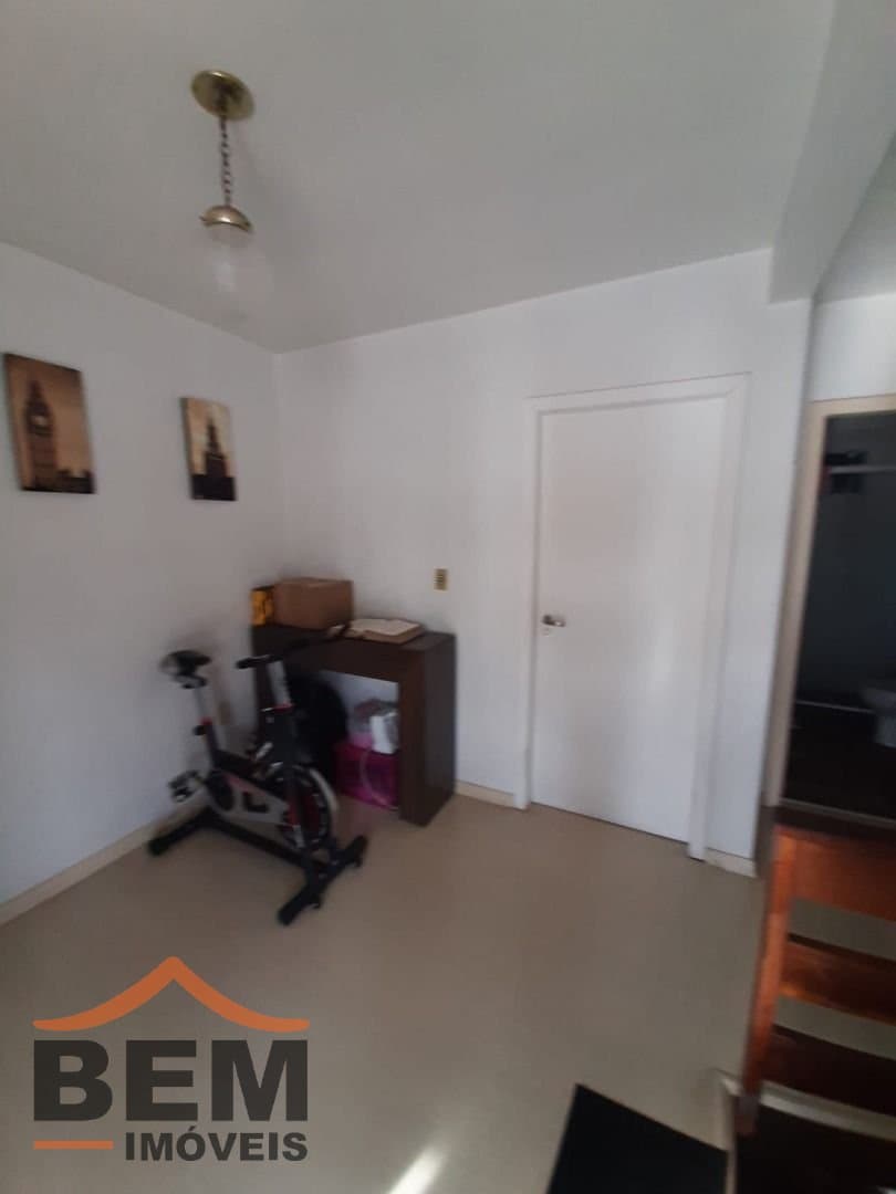 Casa para Venda com 2 quartos e 138m² no bairro Centro, em Itajaí