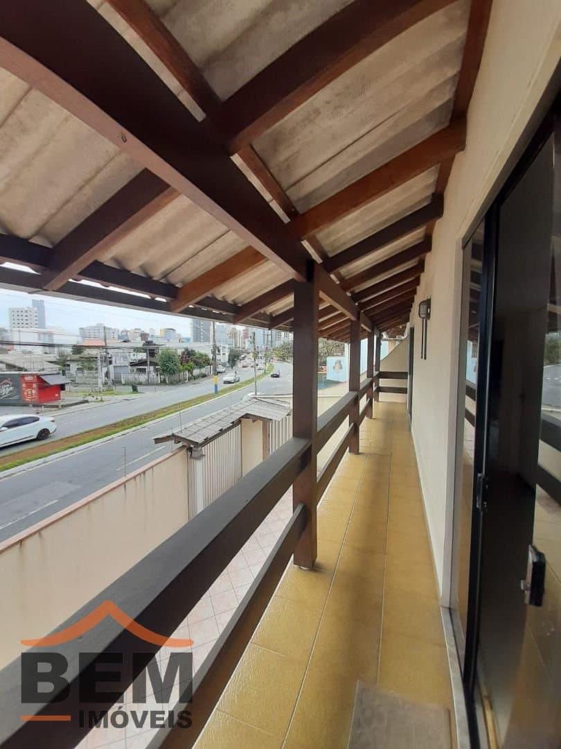 Casa para Venda com 2 quartos e 138m² no bairro Centro, em Itajaí