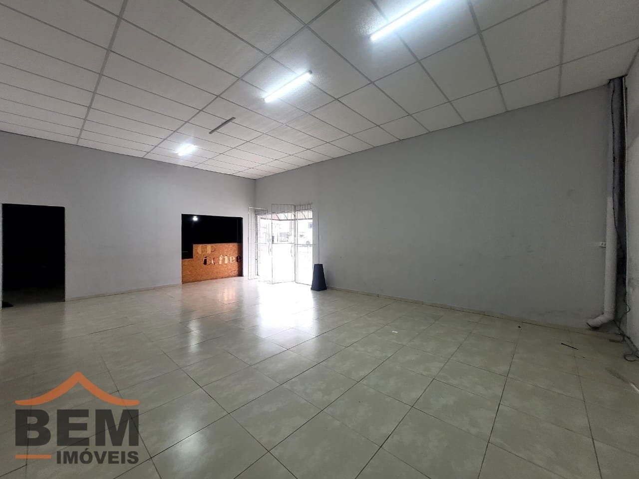 Galpão para Locação com 500m² no bairro Cidade Nova, em Itajaí