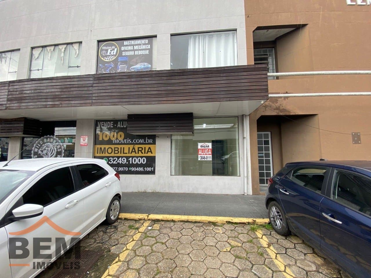 Sala Comercial para Locação com 10m² no bairro Centro, em Itajaí