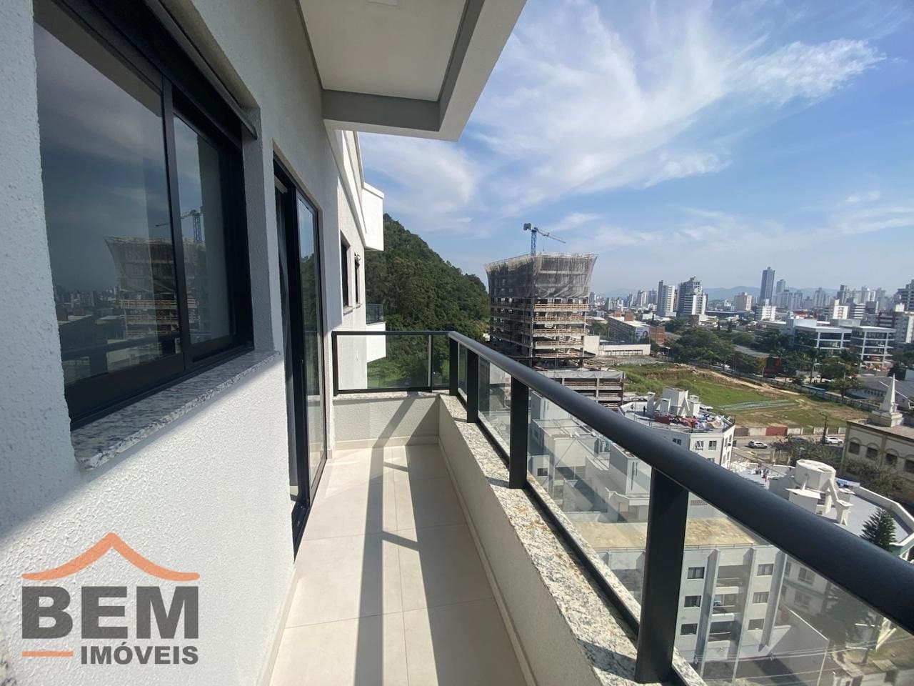 Apartamento para Locação com 1 quarto e 44m² no bairro Centro, em Itajaí