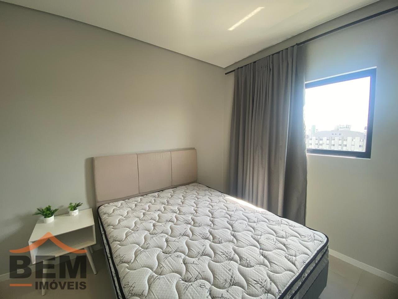 Apartamento para Locação com 1 quarto e 44m² no bairro Centro, em Itajaí