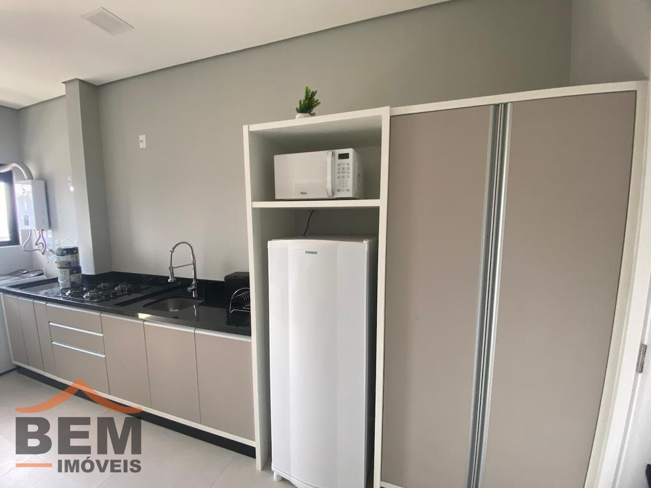 Apartamento para Locação com 1 quarto e 44m² no bairro Centro, em Itajaí