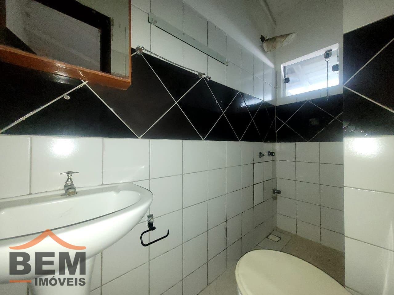 Apartamento para Locação com 1 quarto e 40m² no bairro Centro, em Itajaí