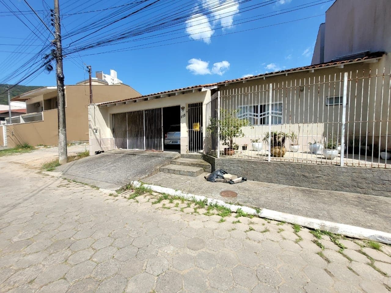 Casa para Locação com 4 quartos e 240m² no bairro Fazenda, em Itajaí
