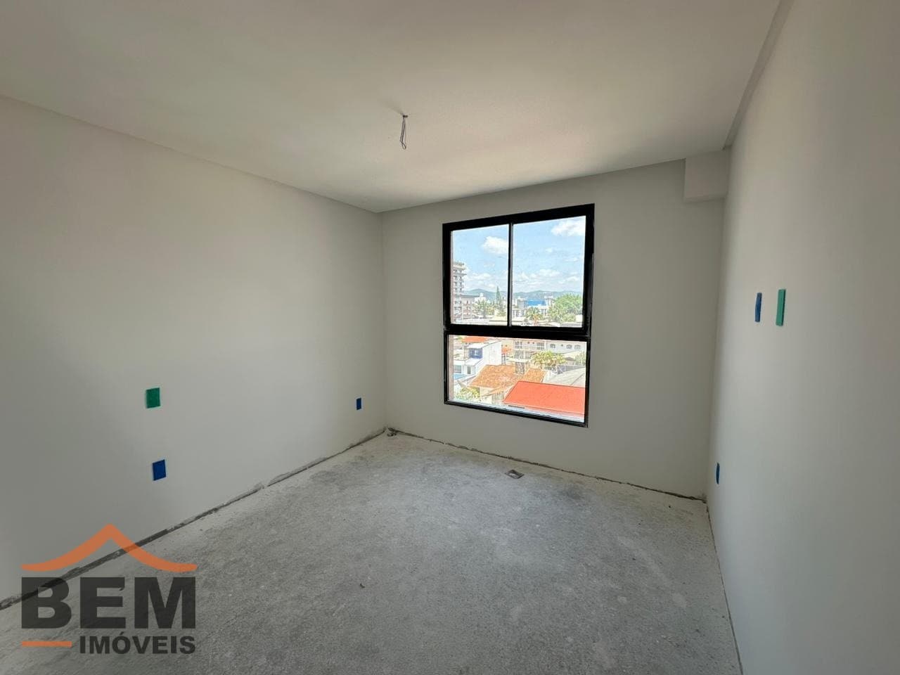 Apartamento para Venda com 2 quartos no bairro Centro, em Camboriú