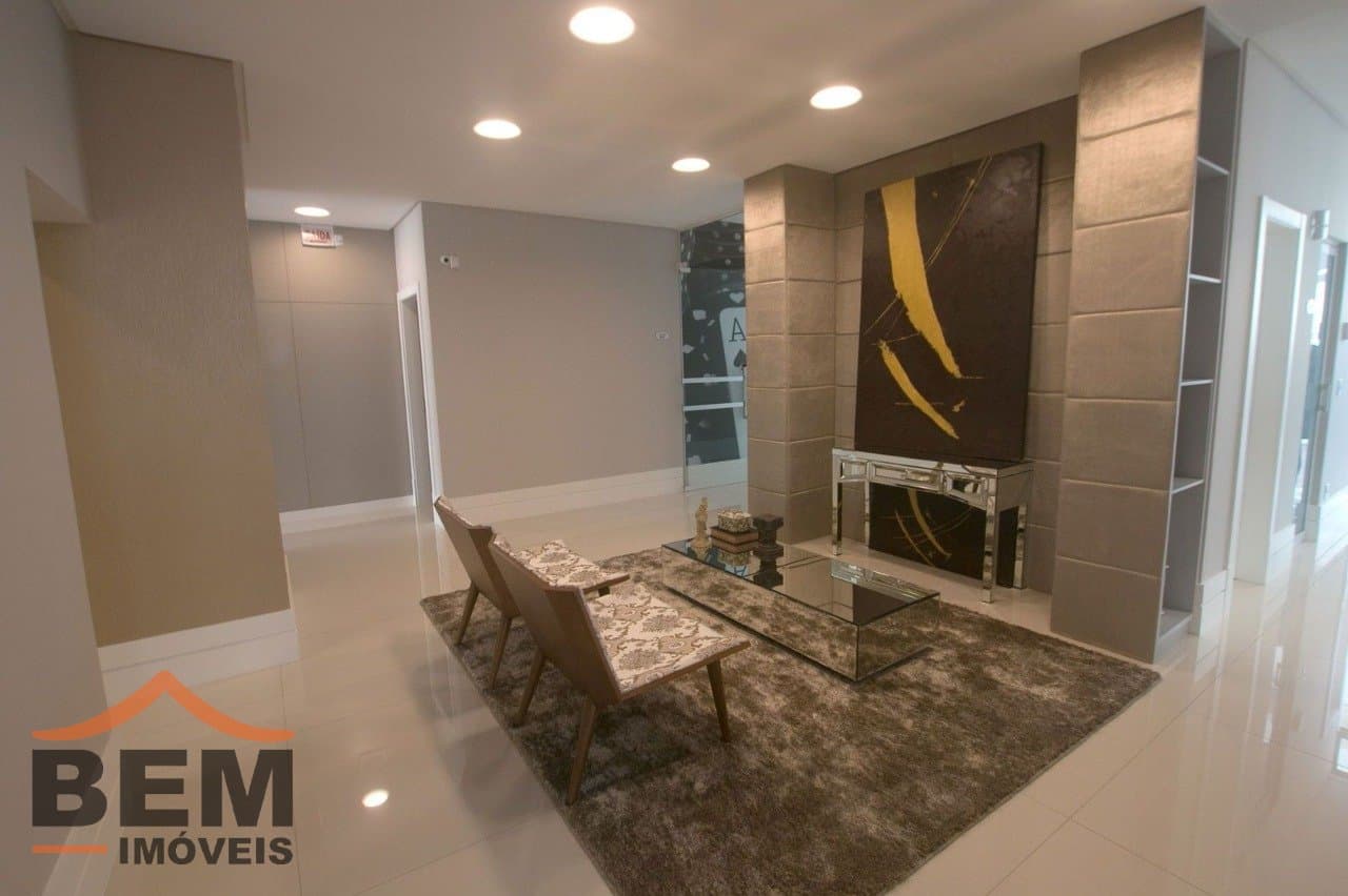 Apartamento para Locação com 2 quartos e 128m² no bairro Centro, em Balneário Camboriú: 26- PORTARIA 