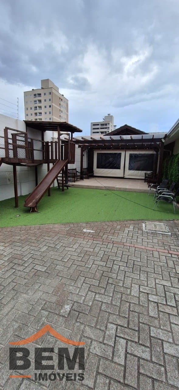 Casa em Condomínio para Venda com 3 quartos no bairro Dom Bosco, em Itajaí