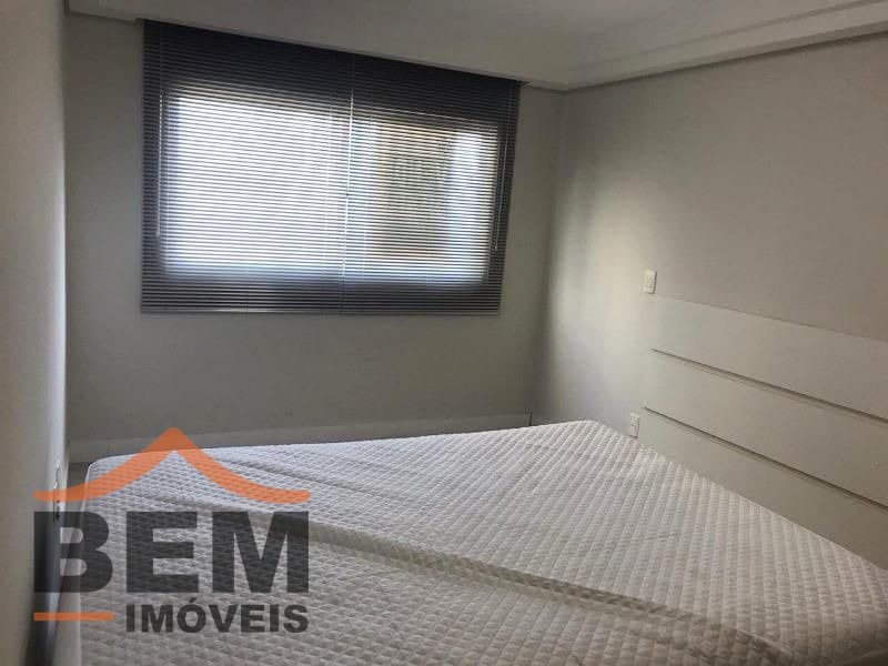 Apartamento para Locação com 4 quartos e 102m² no bairro Centro, em Balneário Camboriú: 19- DORMITÓRIO