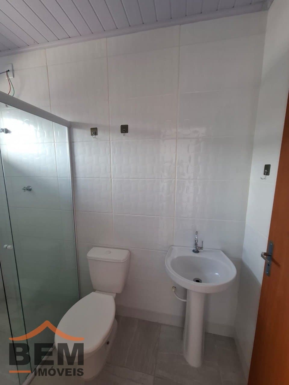 Apartamento para Locação com 2 quartos e 30m² no bairro Santa Regina, em Itajaí