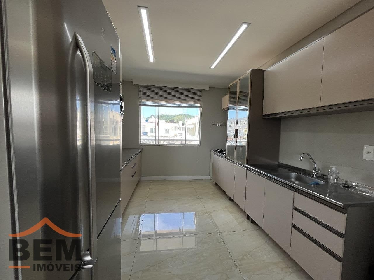 Casa para Venda com 4 quartos e 198m² no bairro São Judas, em Itajaí