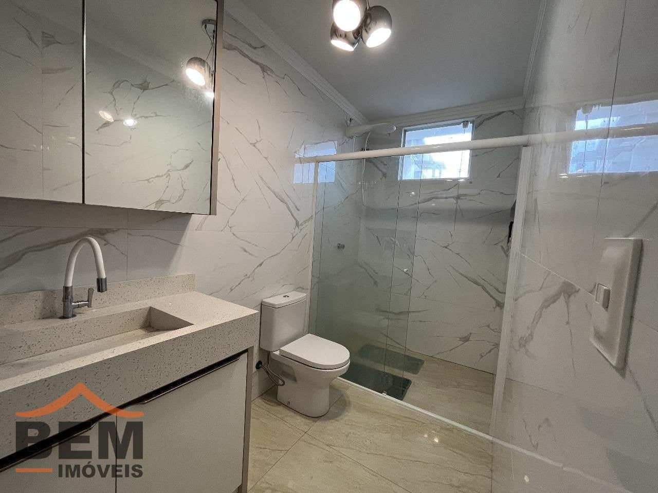 Casa para Venda com 4 quartos e 198m² no bairro São Judas, em Itajaí