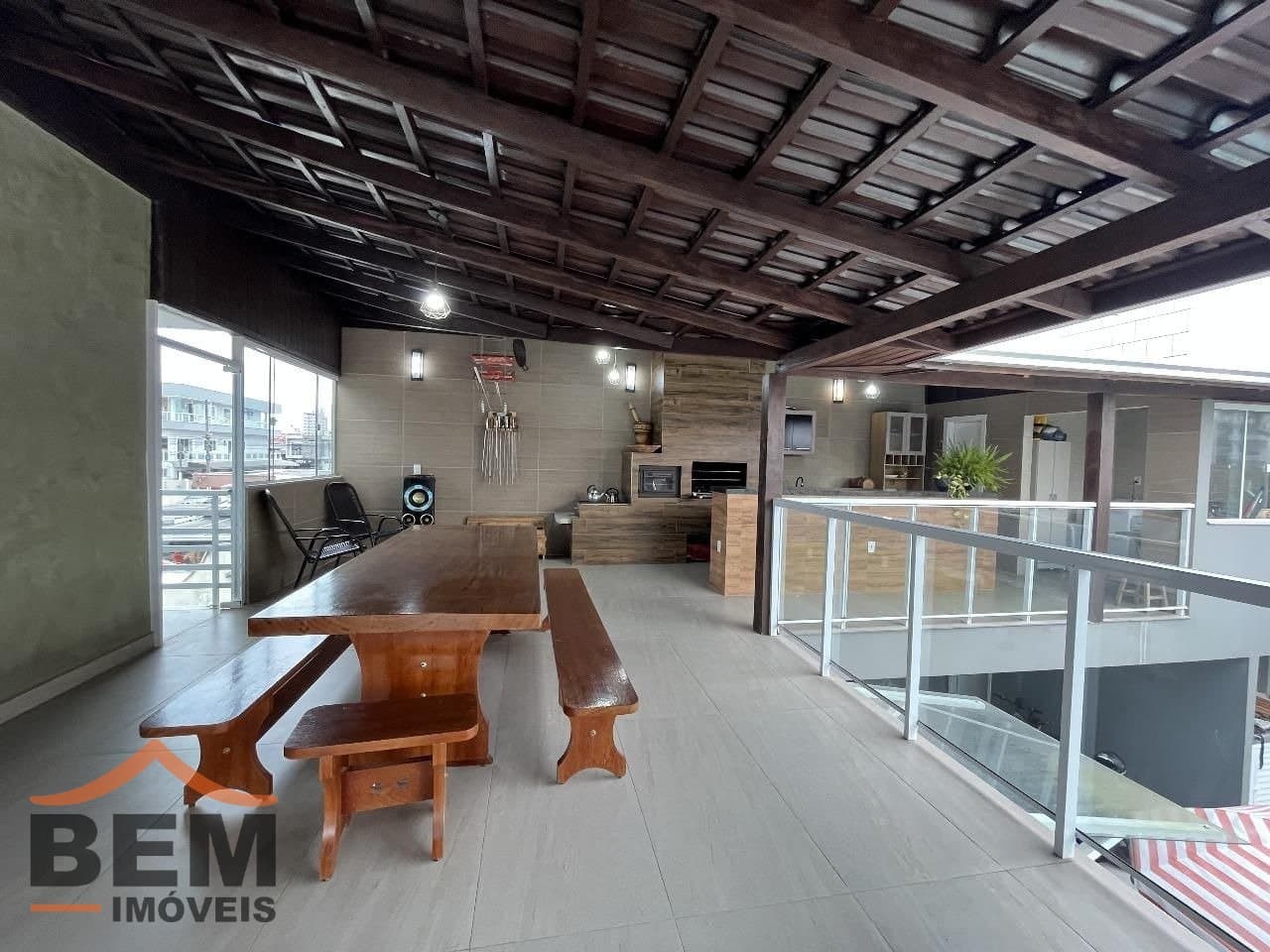 Casa para Venda com 4 quartos e 198m² no bairro São Judas, em Itajaí