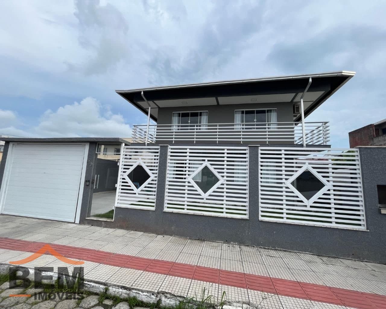 Casa para Venda com 4 quartos e 198m² no bairro São Judas, em Itajaí