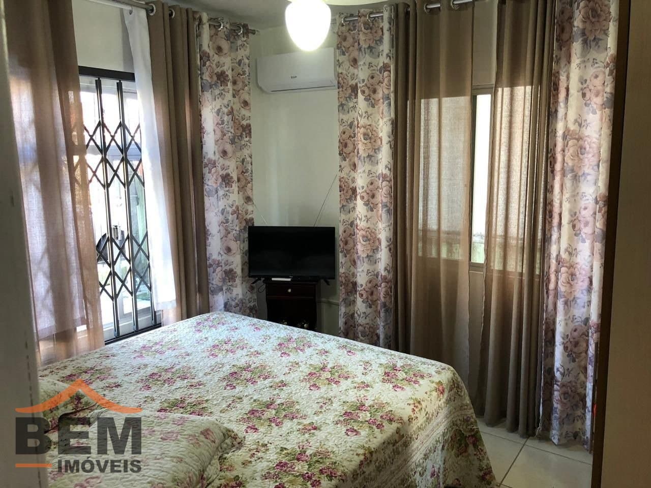 Casa para Venda com 4 quartos e 20m² no bairro São Judas, em Itajaí