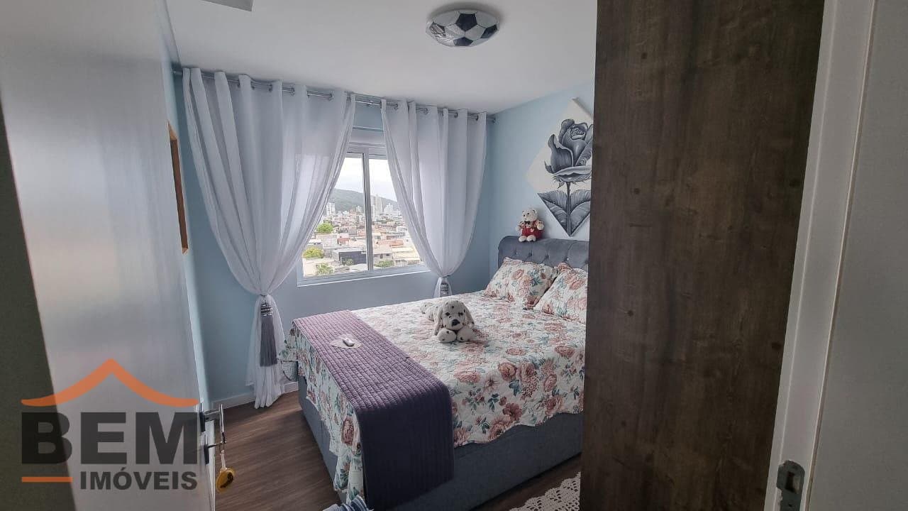 Apartamento para Venda com 3 quartos e 92m² no bairro São Judas, em Itajaí