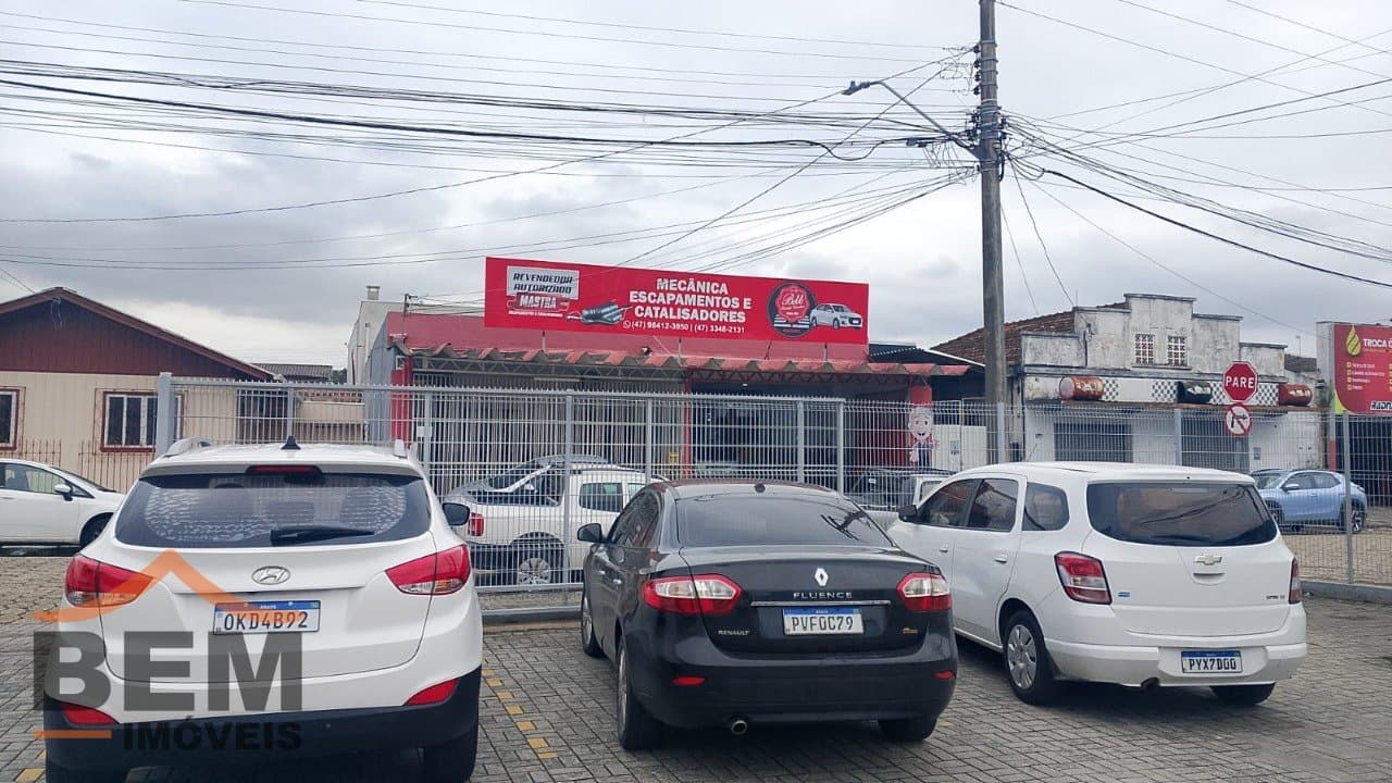 Casa comercial para Venda com 250m² no bairro Barra do Rio, em Itajaí