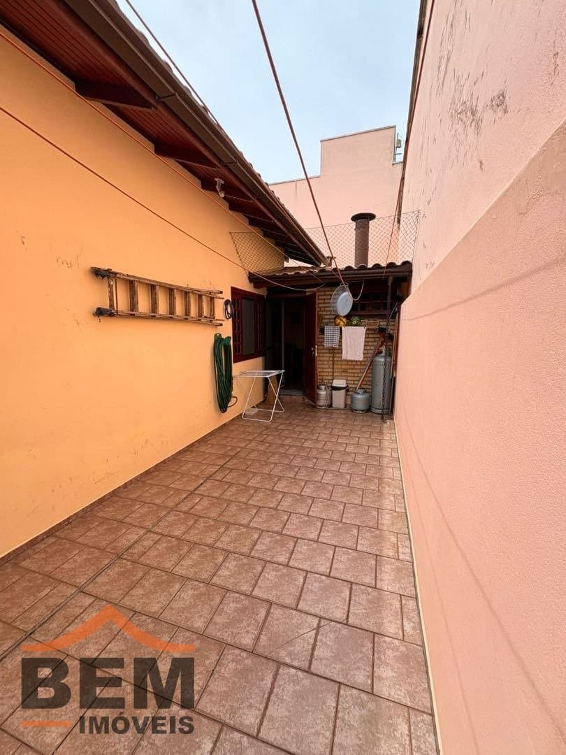 Casa para Venda com 3 quartos e 167m² no bairro Dom Bosco, em Itajaí
