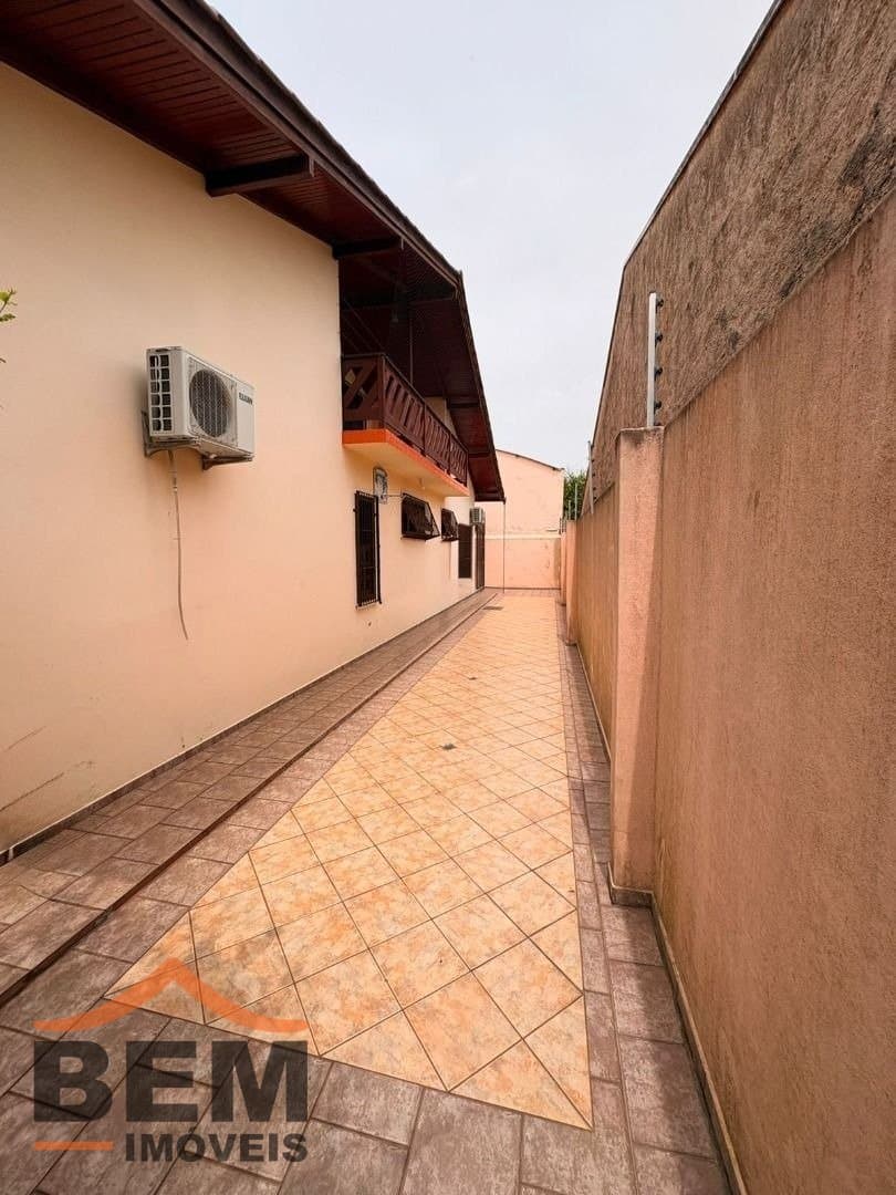Casa para Venda com 3 quartos e 167m² no bairro Dom Bosco, em Itajaí