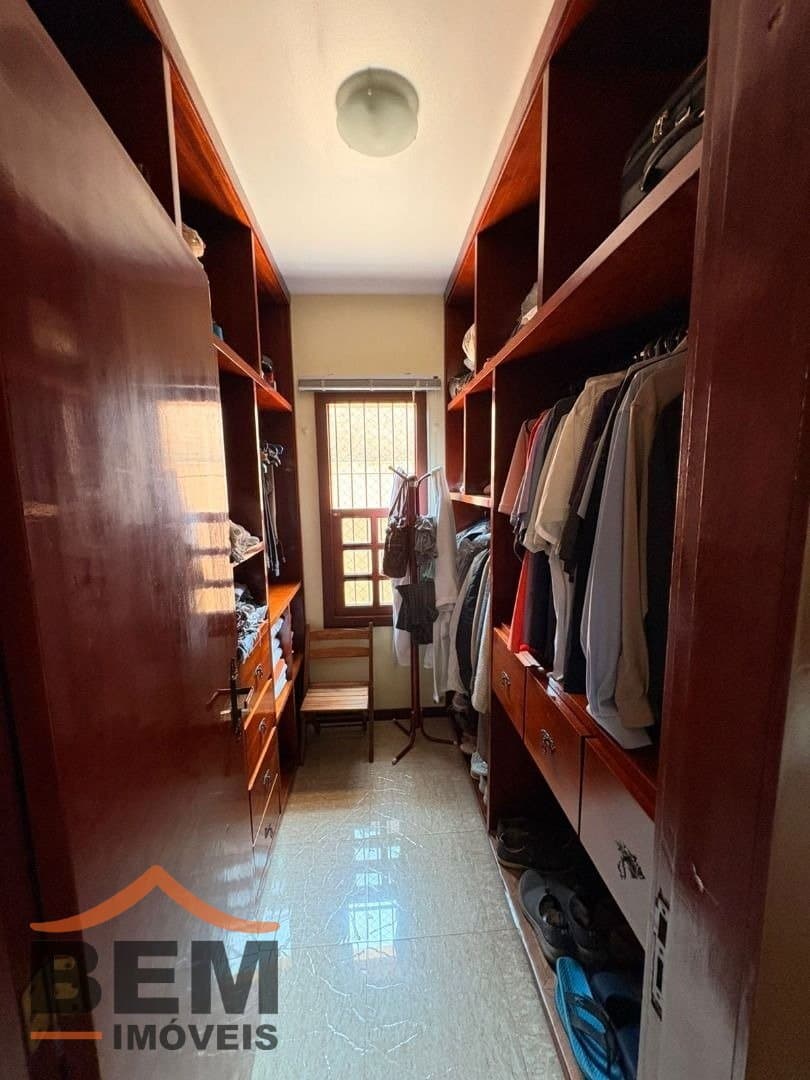 Casa para Venda com 3 quartos e 167m² no bairro Dom Bosco, em Itajaí