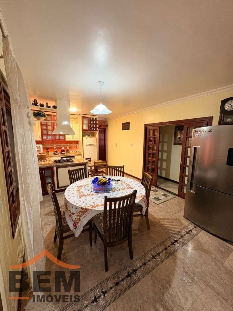 Casa para Venda com 3 quartos e 167m² no bairro Dom Bosco, em Itajaí