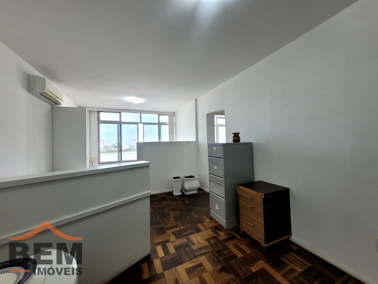 Sala Comercial para Locação com 20m² no bairro Centro, em Itajaí
