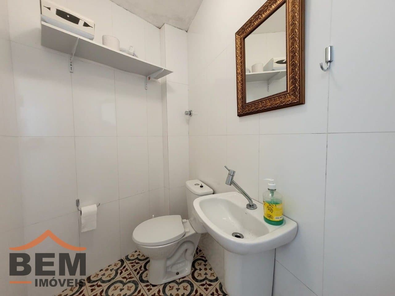 Sala Comercial para Locação com 20m² no bairro Centro, em Itajaí