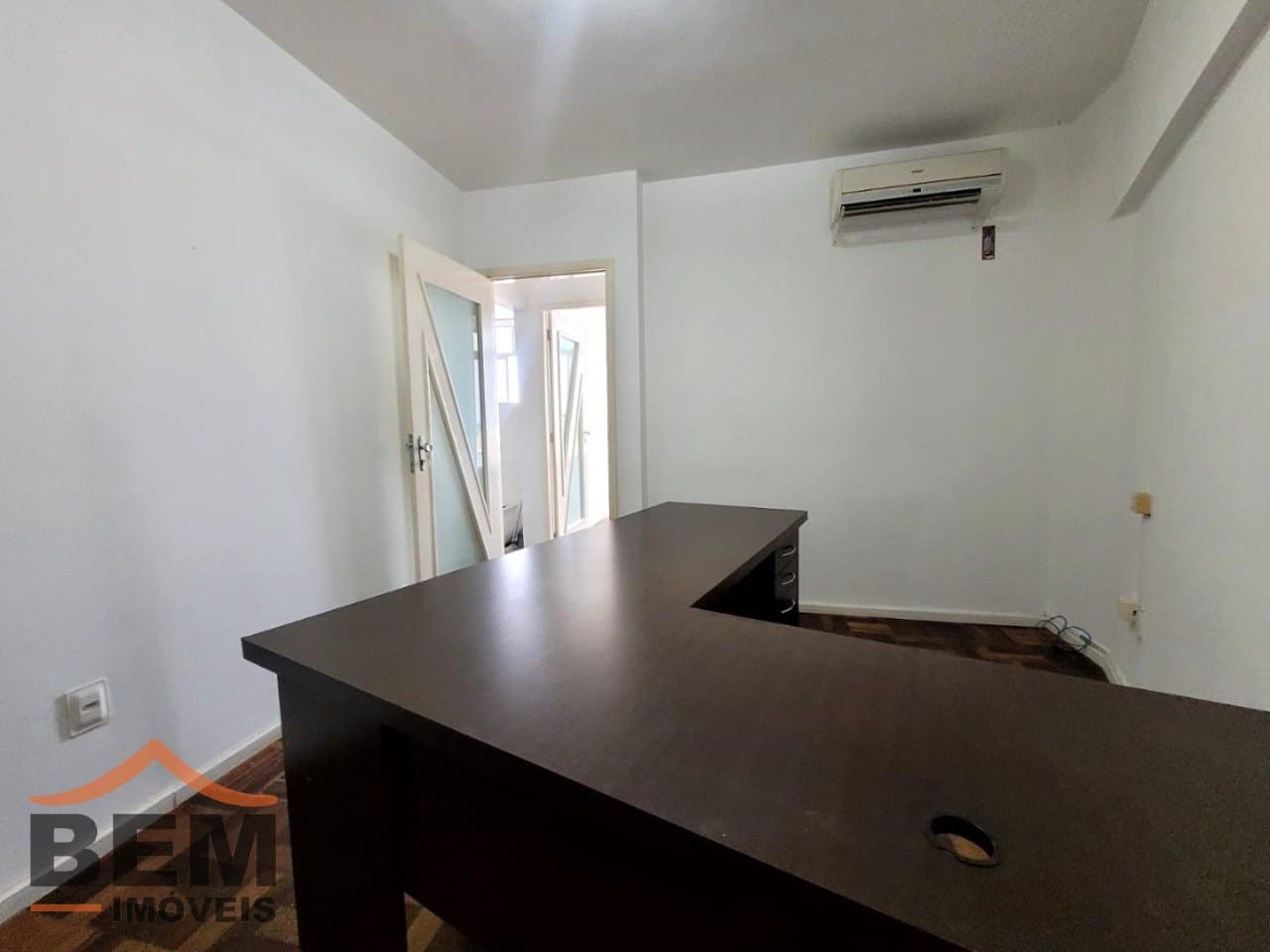 Sala Comercial para Locação com 20m² no bairro Centro, em Itajaí
