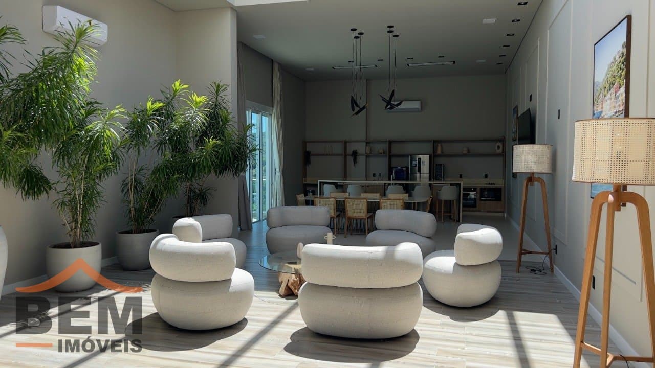 Apartamento para Venda com 2 quartos e 71m² no bairro Praia Brava, em Itajaí