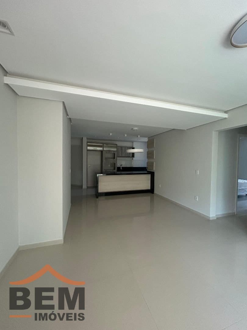 Apartamento para Venda com 3 quartos e 149m² no bairro Cabeçudas, em Itajaí