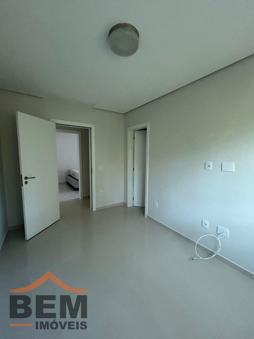 Apartamento para Venda com 3 quartos e 149m² no bairro Cabeçudas, em Itajaí
