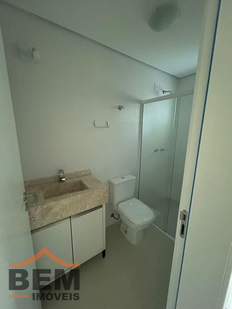 Apartamento para Venda com 3 quartos e 149m² no bairro Cabeçudas, em Itajaí