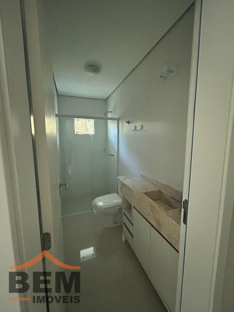Apartamento para Venda com 3 quartos e 149m² no bairro Cabeçudas, em Itajaí