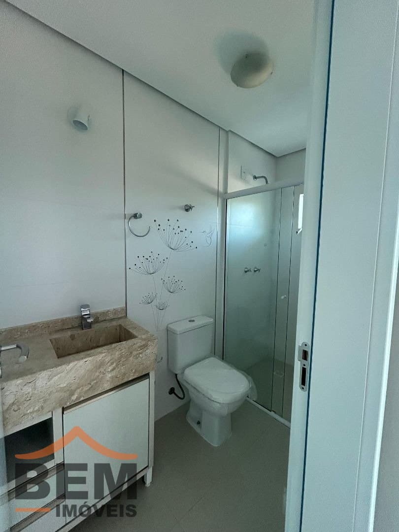Apartamento para Venda com 3 quartos e 149m² no bairro Cabeçudas, em Itajaí