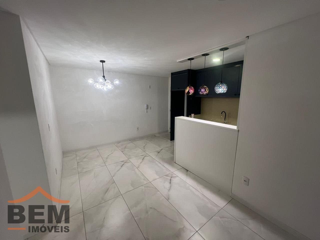 Apartamento para Venda com 2 quartos e 60m² no bairro Cordeiros, em Itajaí