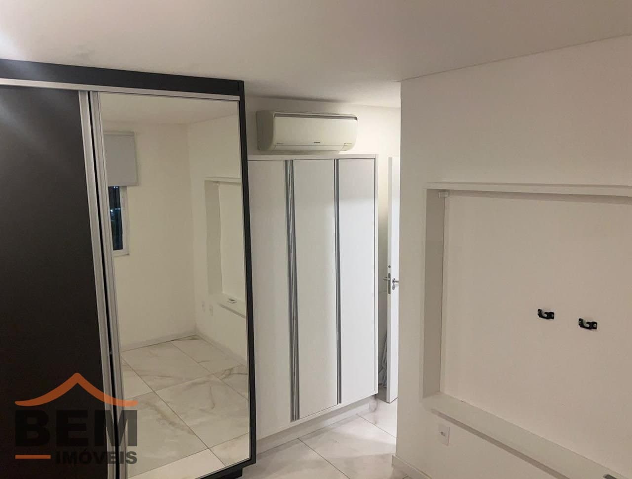 Apartamento para Venda com 2 quartos e 60m² no bairro Cordeiros, em Itajaí