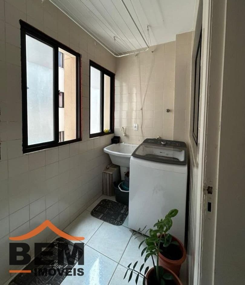 Apartamento para Venda com 2 quartos e 66m² no bairro Centro, em Itajaí