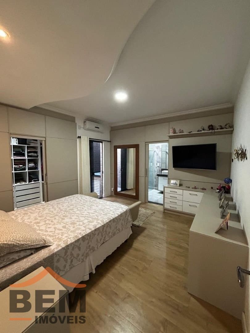 Casa para Venda com 3 quartos e 178m² no bairro Ressacada, em Itajaí