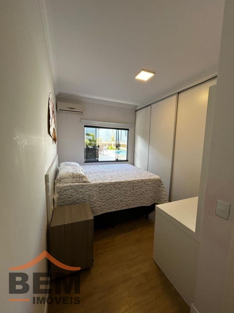 Casa para Venda com 3 quartos e 178m² no bairro Ressacada, em Itajaí