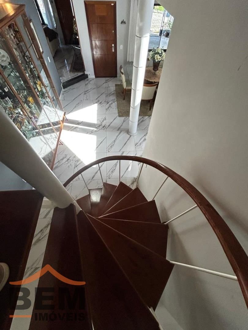 Casa para Venda com 3 quartos e 178m² no bairro Ressacada, em Itajaí