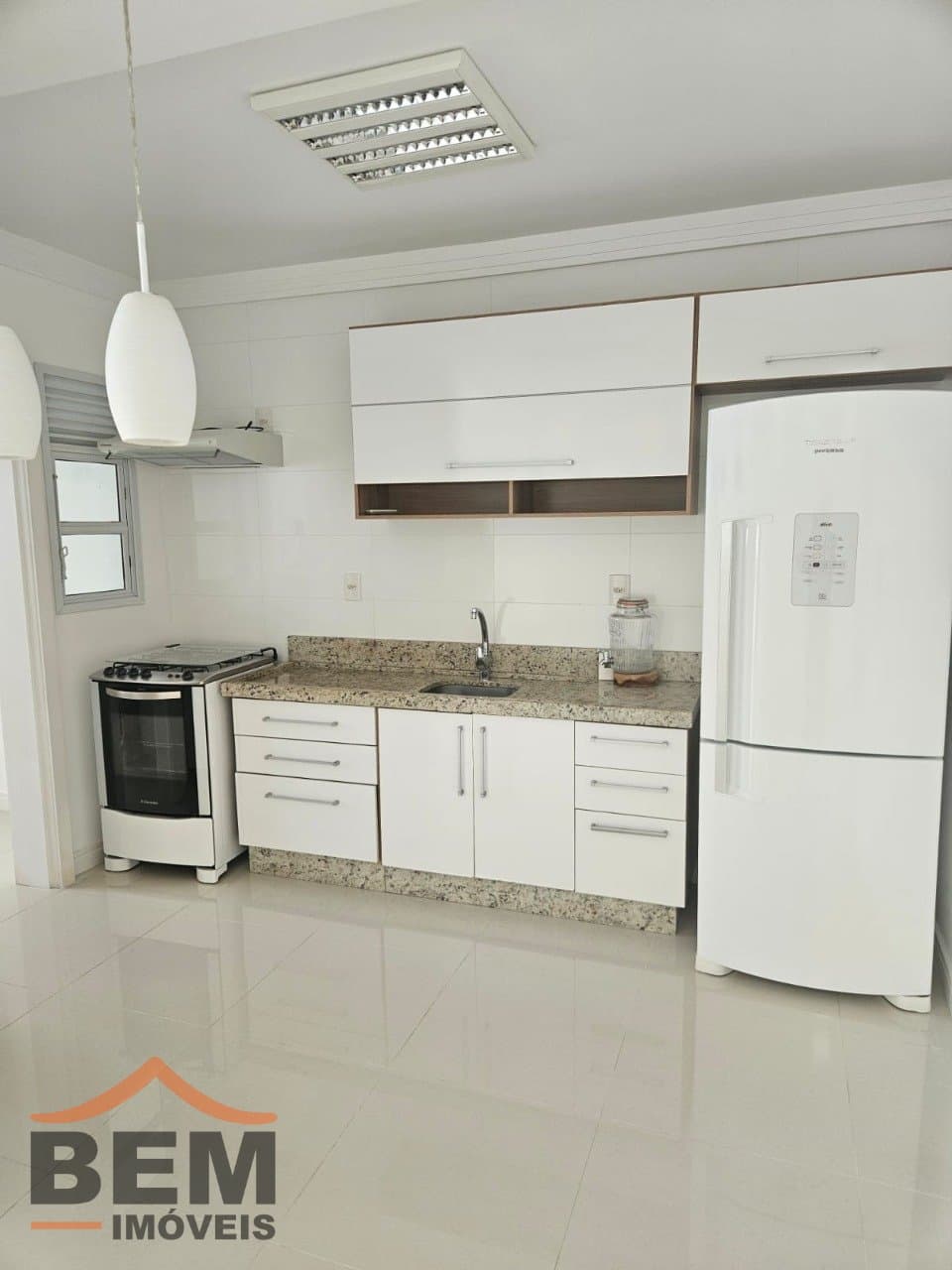 Apartamento para Venda com 3 quartos e 107m² no bairro Centro, em Balneário Camboriú